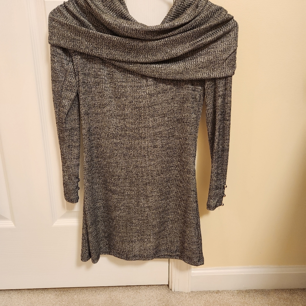 NWT!  White House Black Market metallic sweater, XS